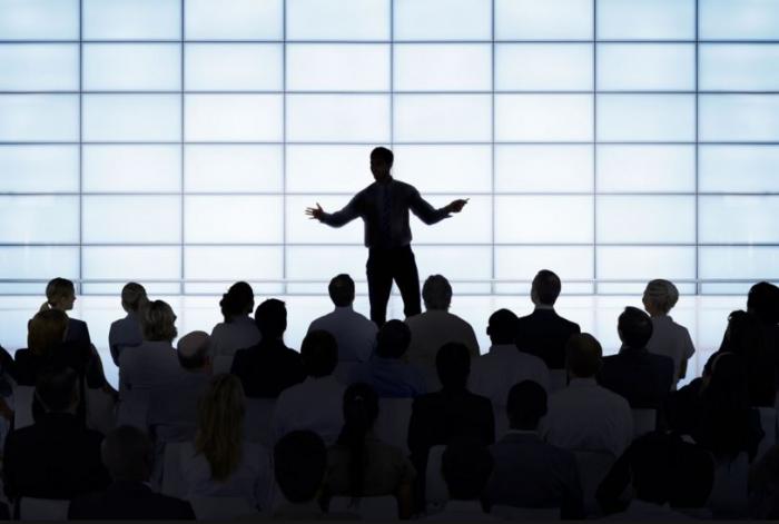 【日常贴士】PRESENTATION/PUBLIC SPEAKING 演讲方式贴士之共勉之
